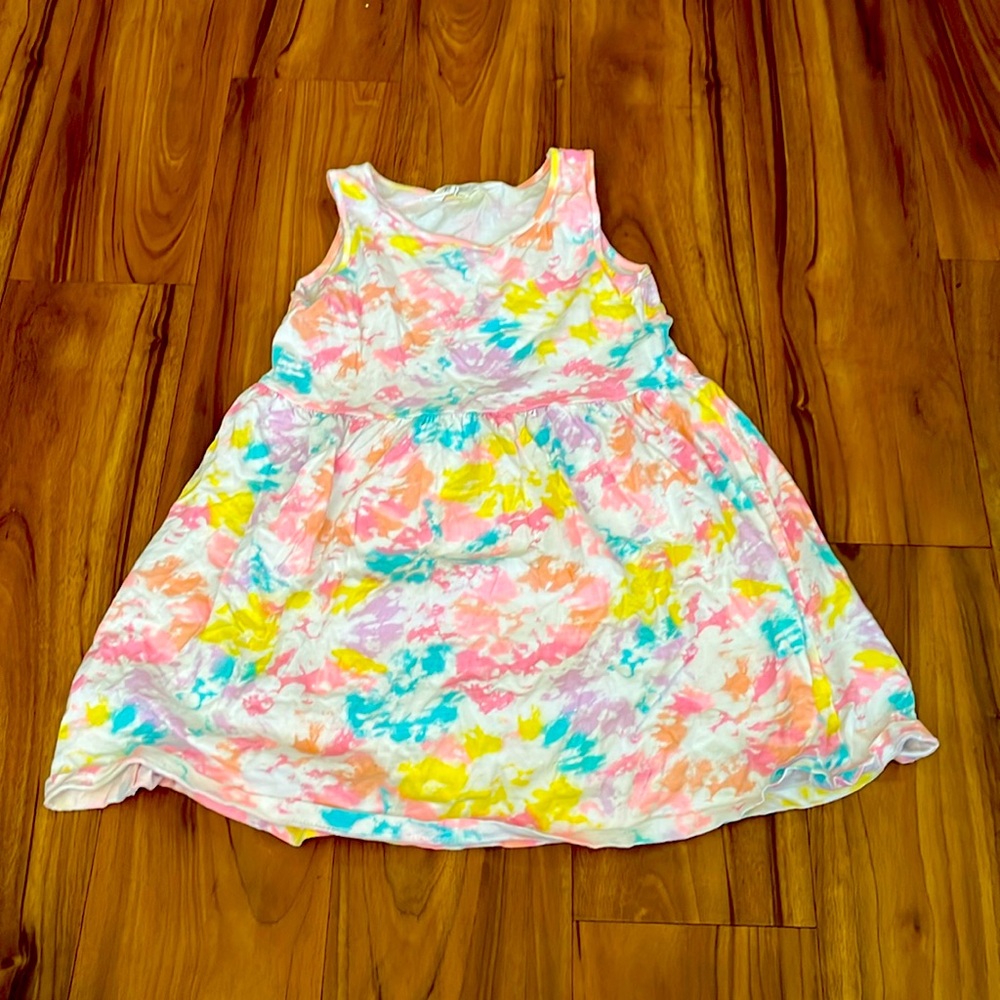 Girls dress